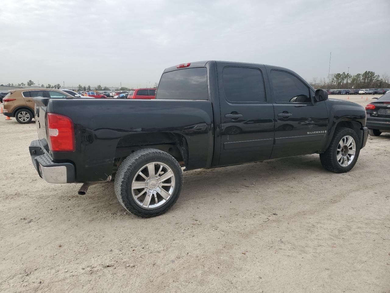 2007 Chevrolet Silverado VIN 2GCEC13C471551569 Copart auction photo, front end / minor dent/scratches damage thumbnail 3