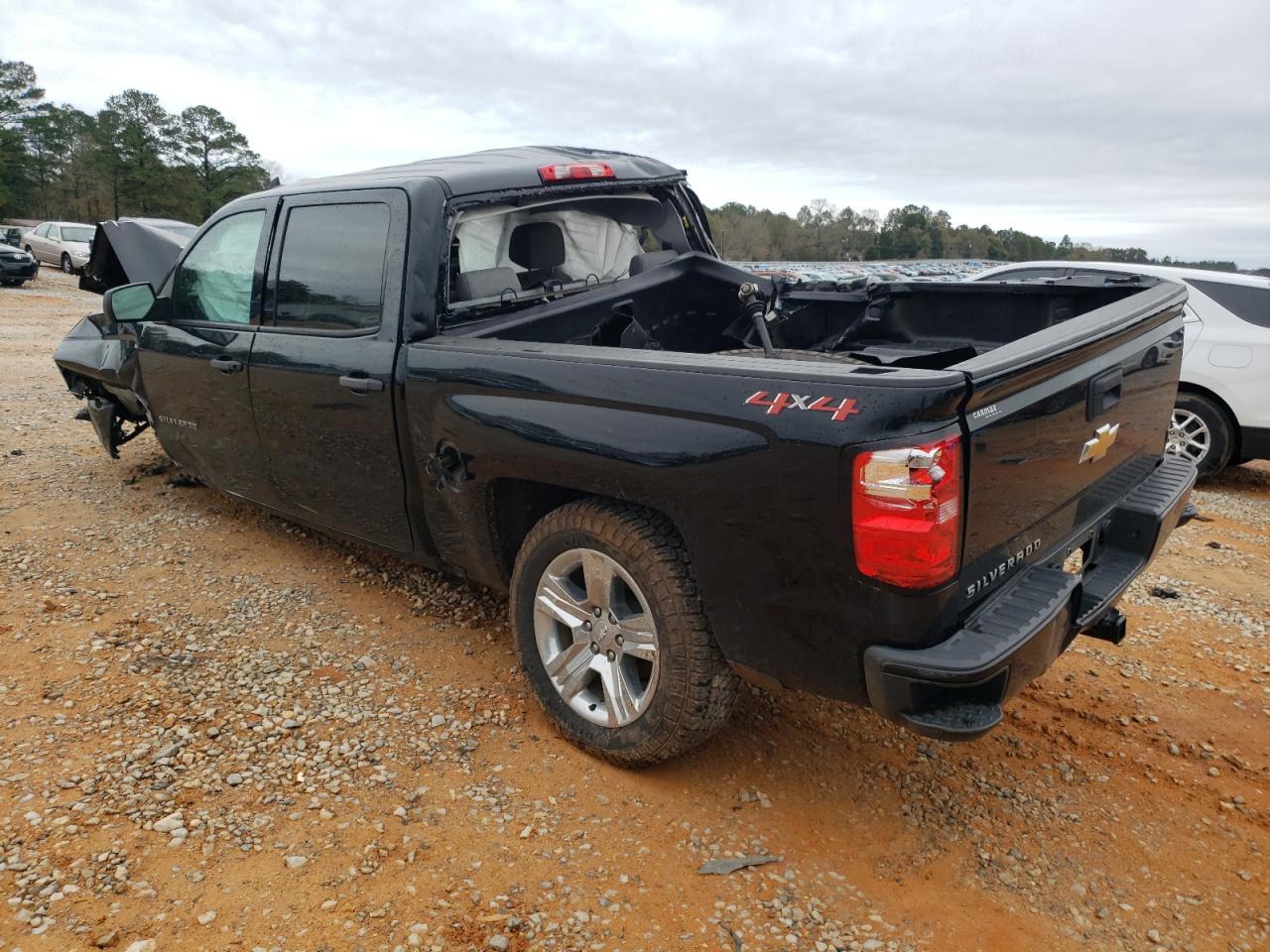 2018 Chevrolet Silverado VIN 3GCUKPEC1JG584915 Copart auction photo, all over damage thumbnail 2