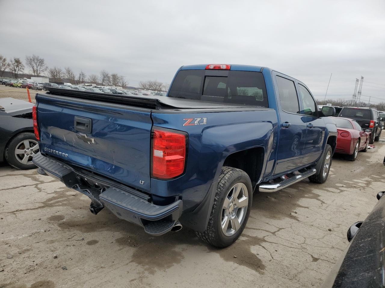 2018 Chevrolet Silverado VIN 3GCUKREC1JG271567 Copart auction photo, rear end damage thumbnail 3