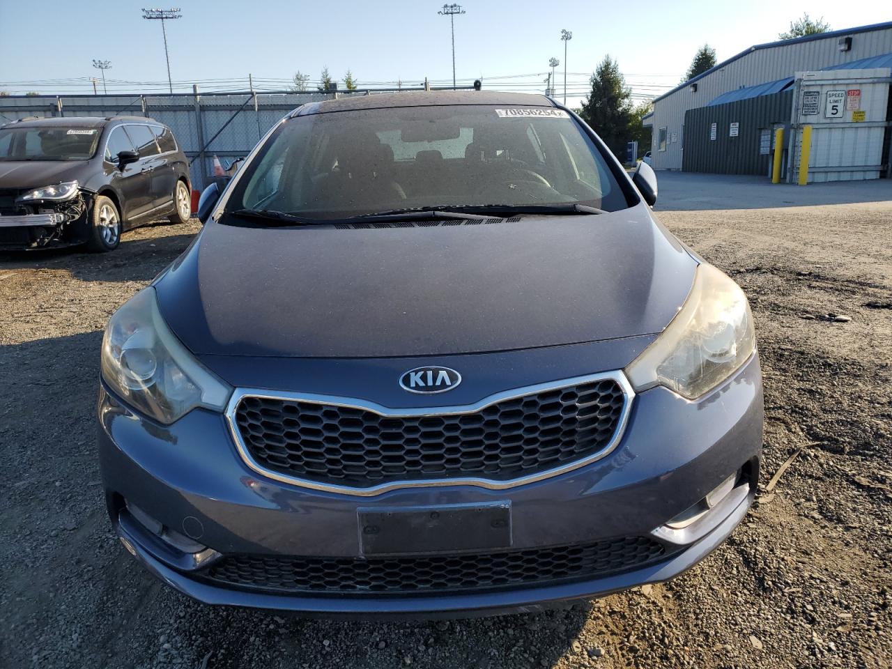 2016 KIA Forte VIN KNAFK5A89G5606171 Copart auction photo, side / front end damage thumbnail 5
