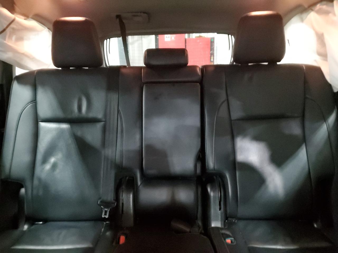2019 Toyota Highlander VIN 5TDJZRFH9KS578707 Copart auction photo, front end damage thumbnail 10
