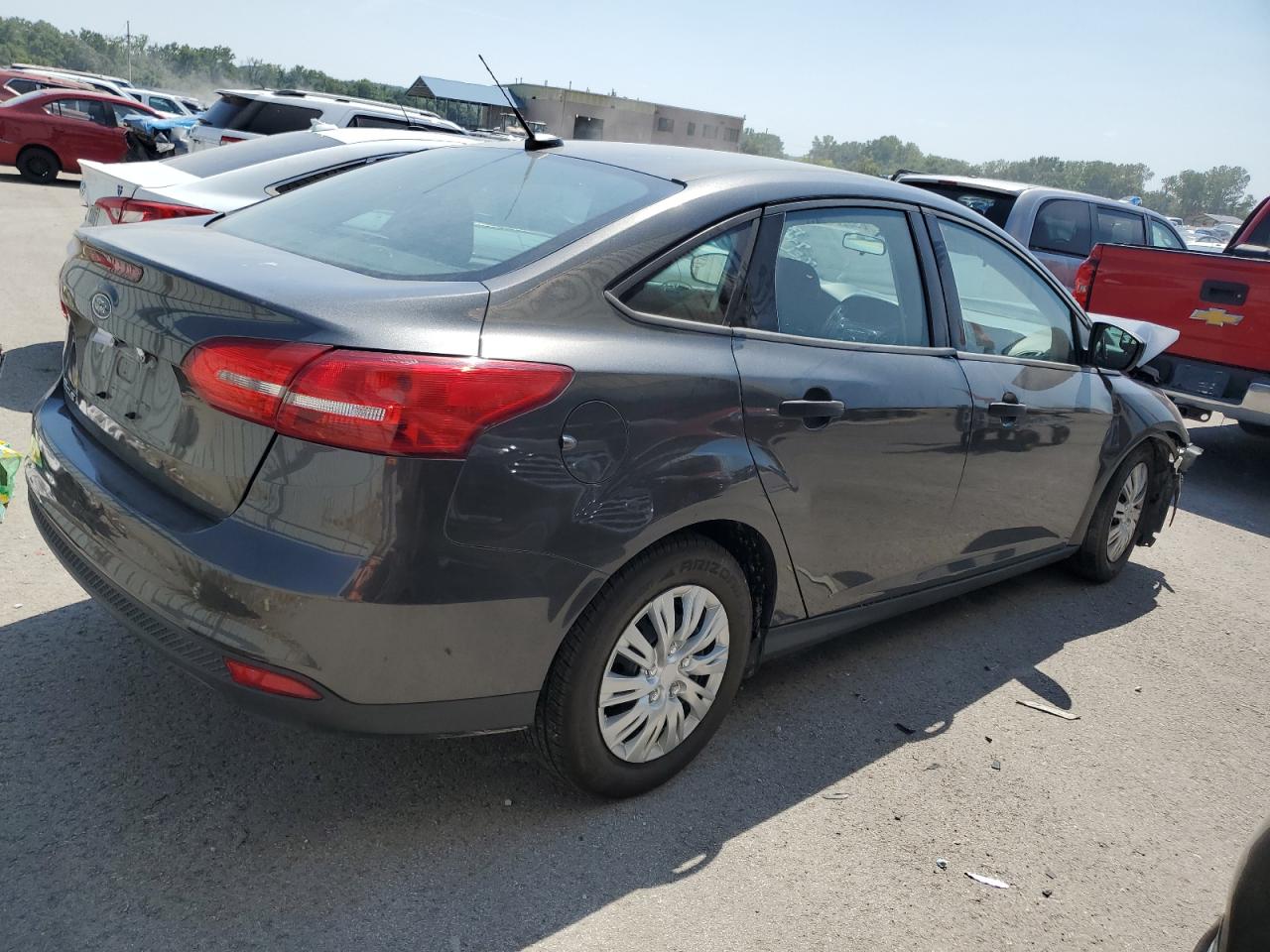 2017 Ford Focus VIN 1FADP3E28HL284003 Copart auction photo, front end damage thumbnail 3