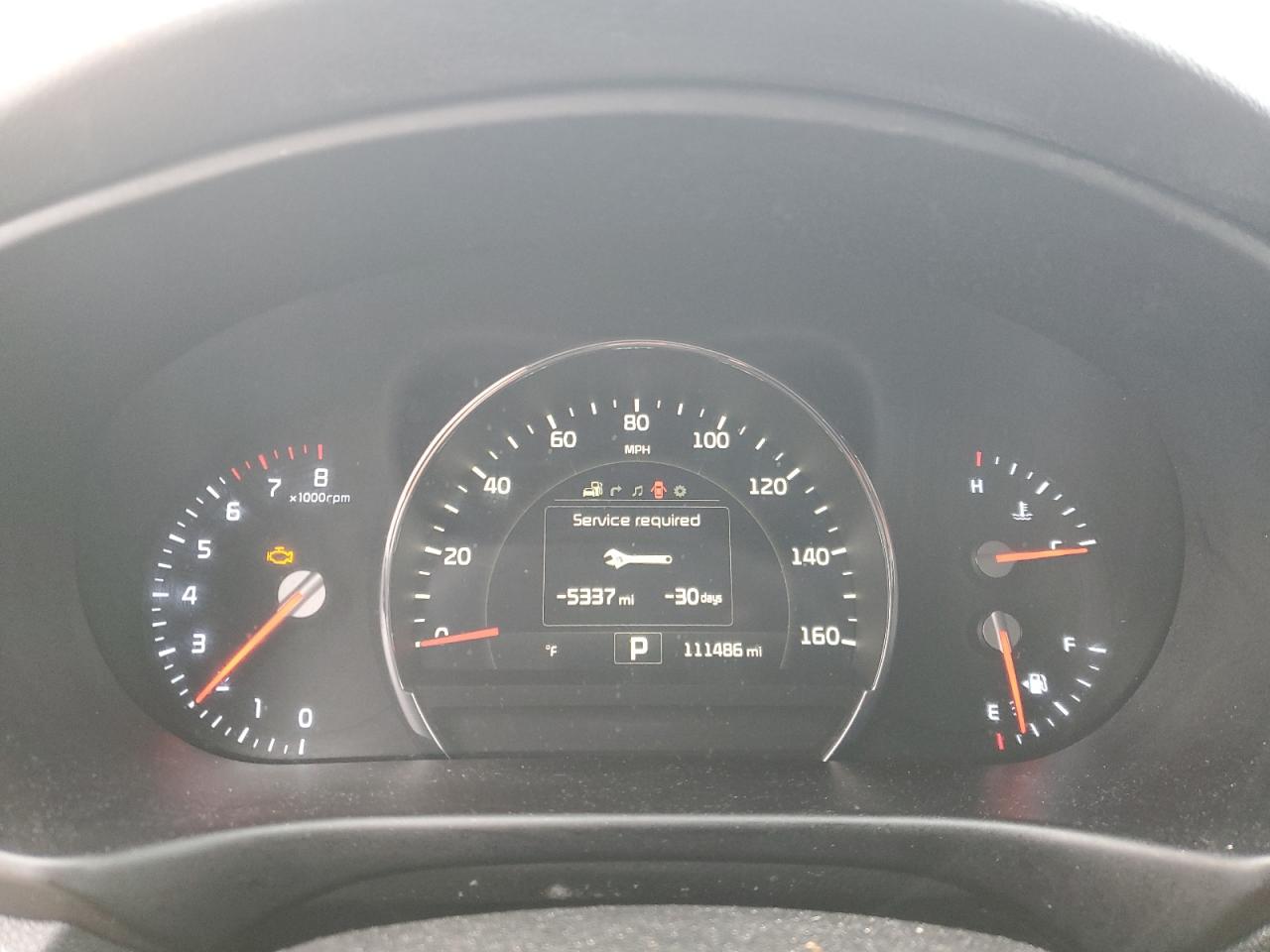 2016 KIA Sorento VIN 5XYPKDA15GG038139 Copart auction photo, minor dent/scratches damage thumbnail 9