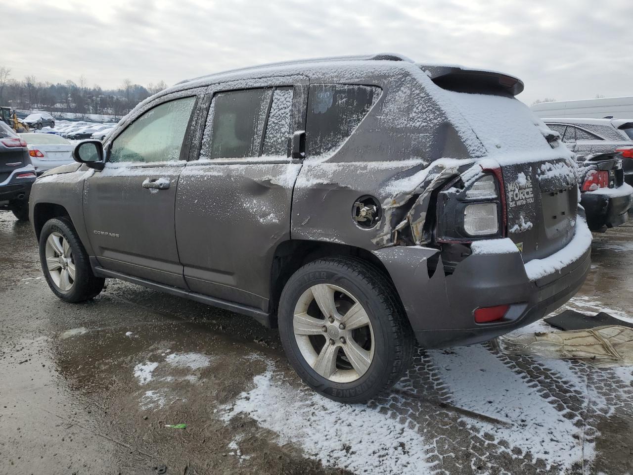 2015 Jeep Compass VIN 1C4NJDEBXFD426493 Copart auction photo, rear end / side damage thumbnail 2