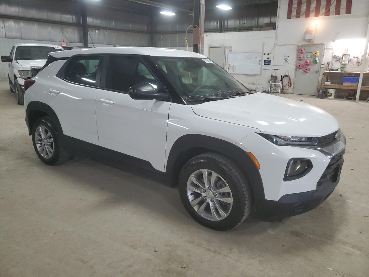 2021 Chevrolet TrailBlazer VIN KL79MMS28MB165612 Copart auction photo, rear end / minor dent/scratches damage thumbnail 4
