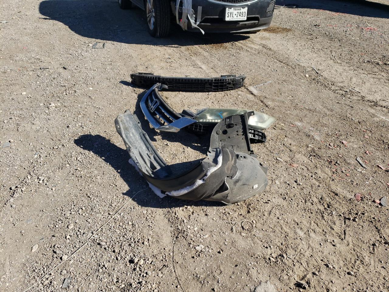2015 Honda Accord VIN 1HGCR2F39FA257758 Copart auction photo, front end damage thumbnail 12