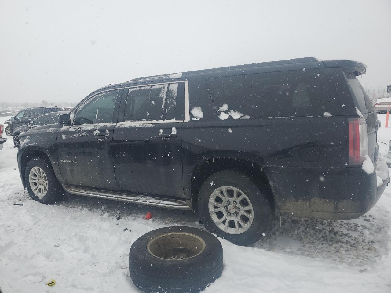 2015 GMC Yukon VIN 1GKS2HKC2FR131612 Copart auction photo, side damage thumbnail 2