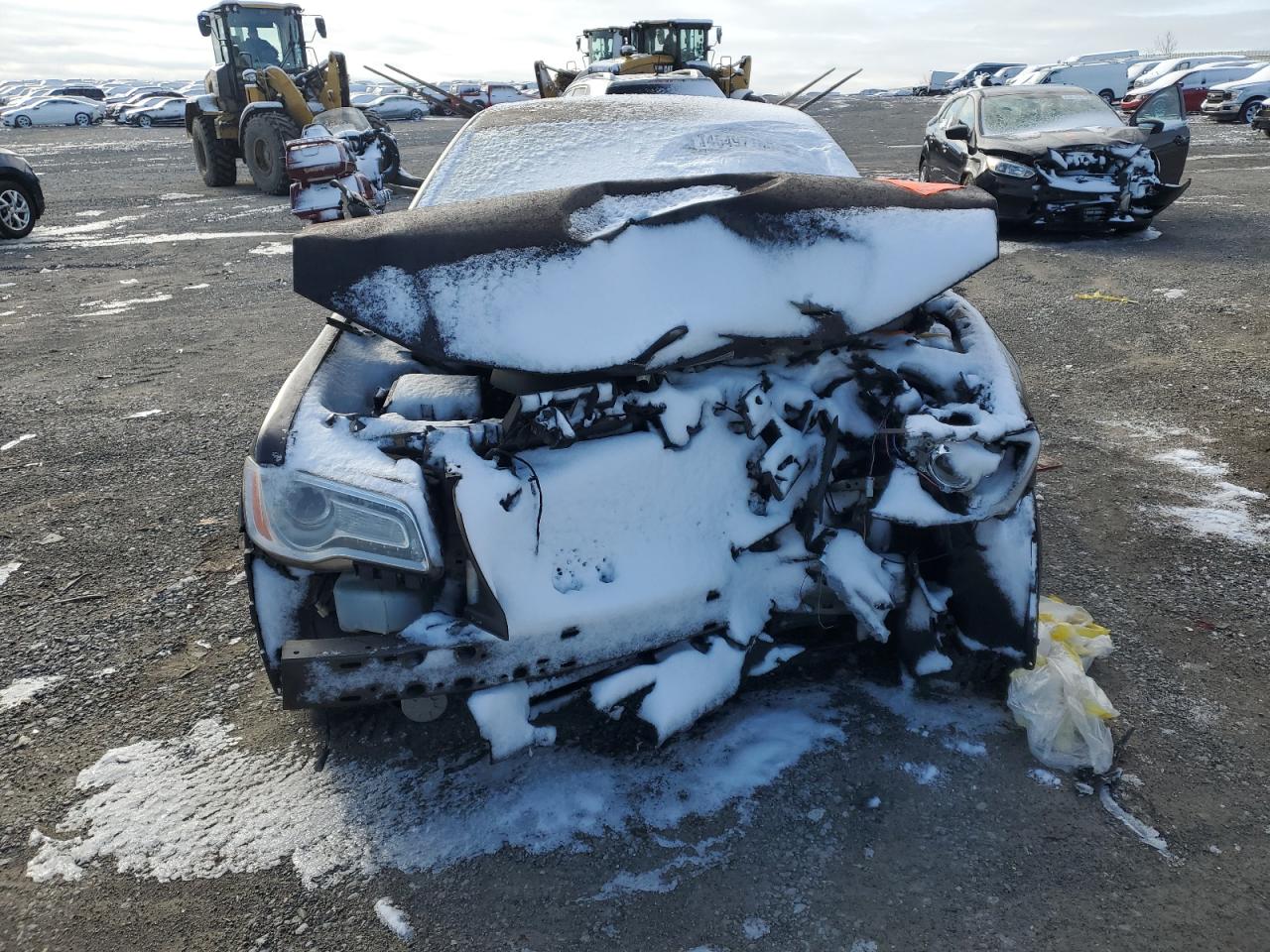 2014 Chrysler 300 VIN 2C3CCAKG0EH142389 Copart auction photo, all over damage thumbnail 5