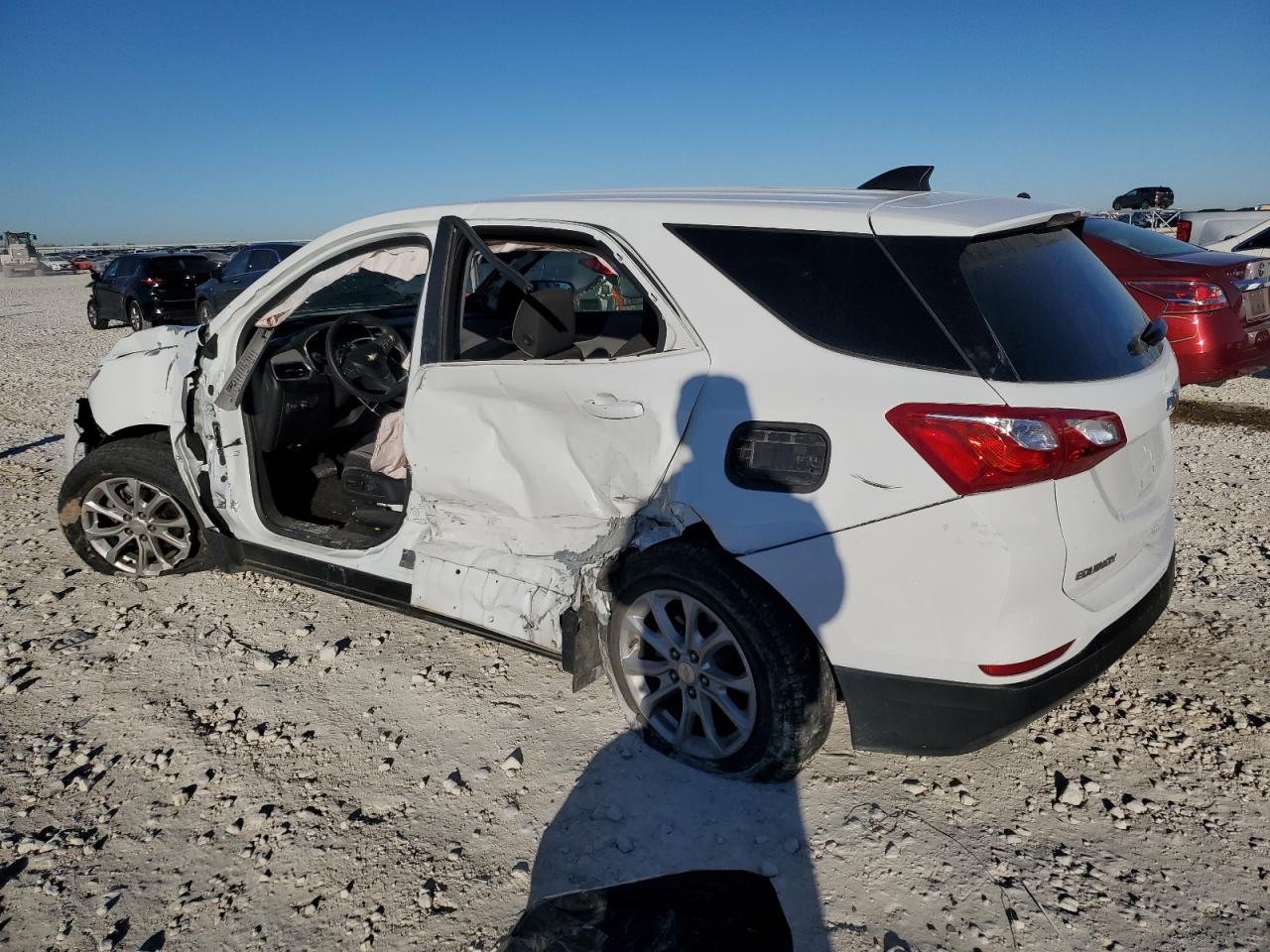 2020 Chevrolet Equinox VIN 3GNAXHEV4LS732848 Copart auction photo, side / front end damage thumbnail 2