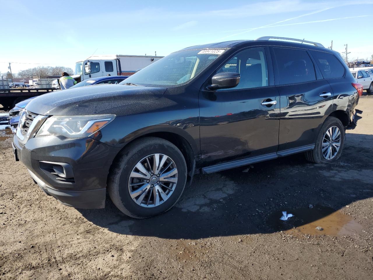 2018 Nissan Pathfinder VIN 5N1DR2MM8JC621224