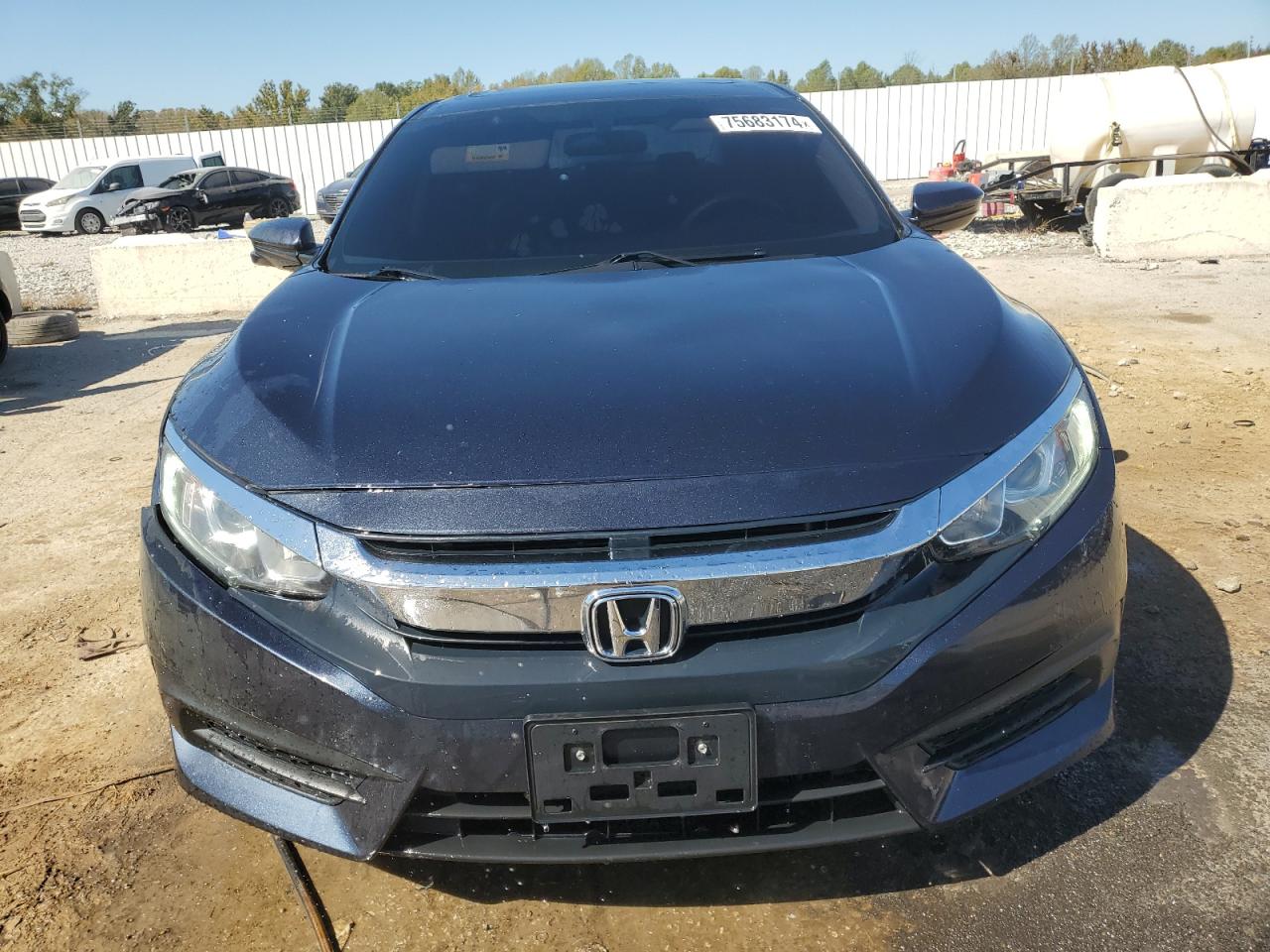 2017 Honda Civic VIN 19XFC2F7XHE034340 Copart auction photo, front end / rear end damage thumbnail 5