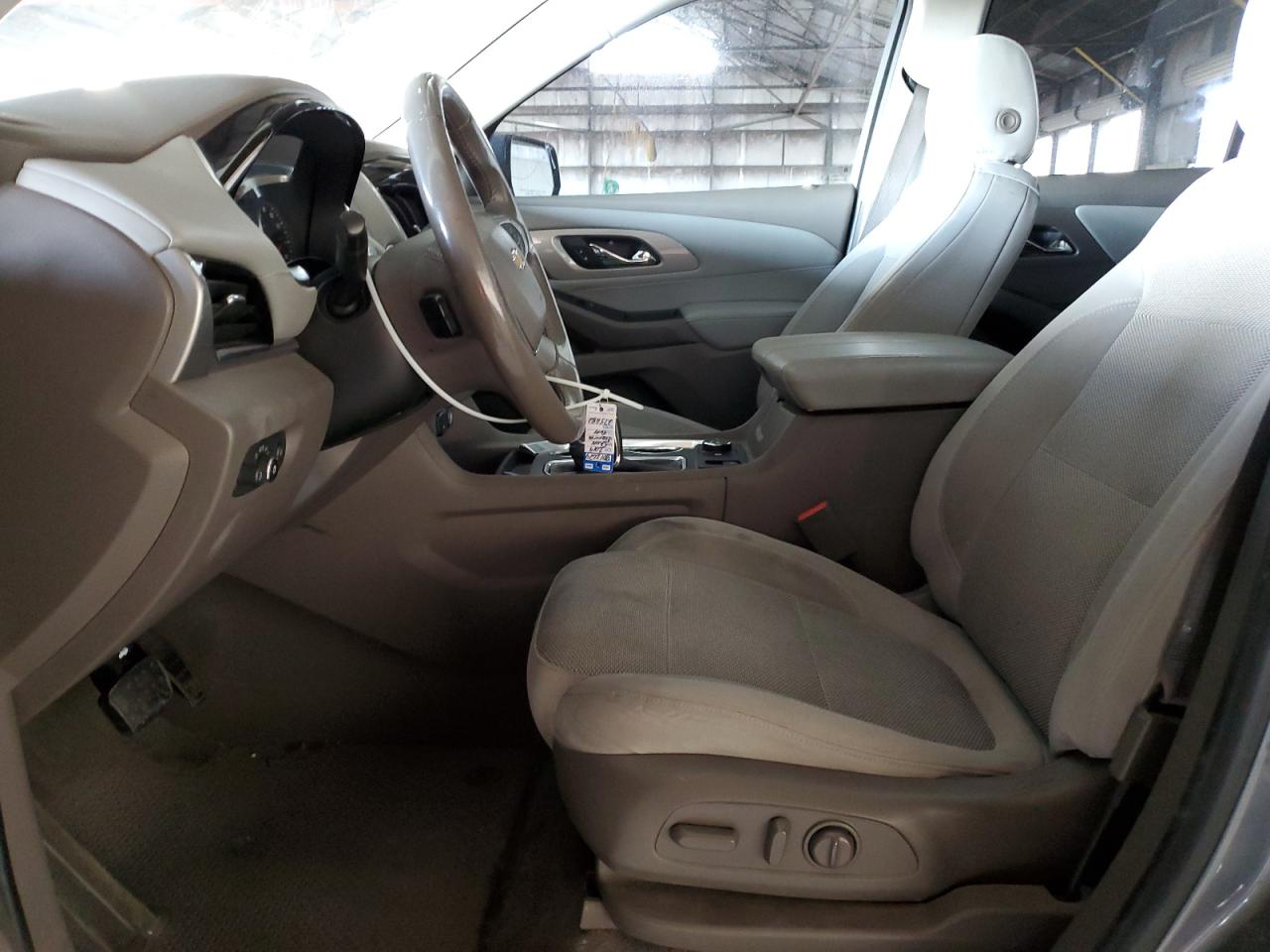 2019 Chevrolet Traverse VIN 1GNERGKW7KJ275682 Copart auction photo, front end damage thumbnail 7