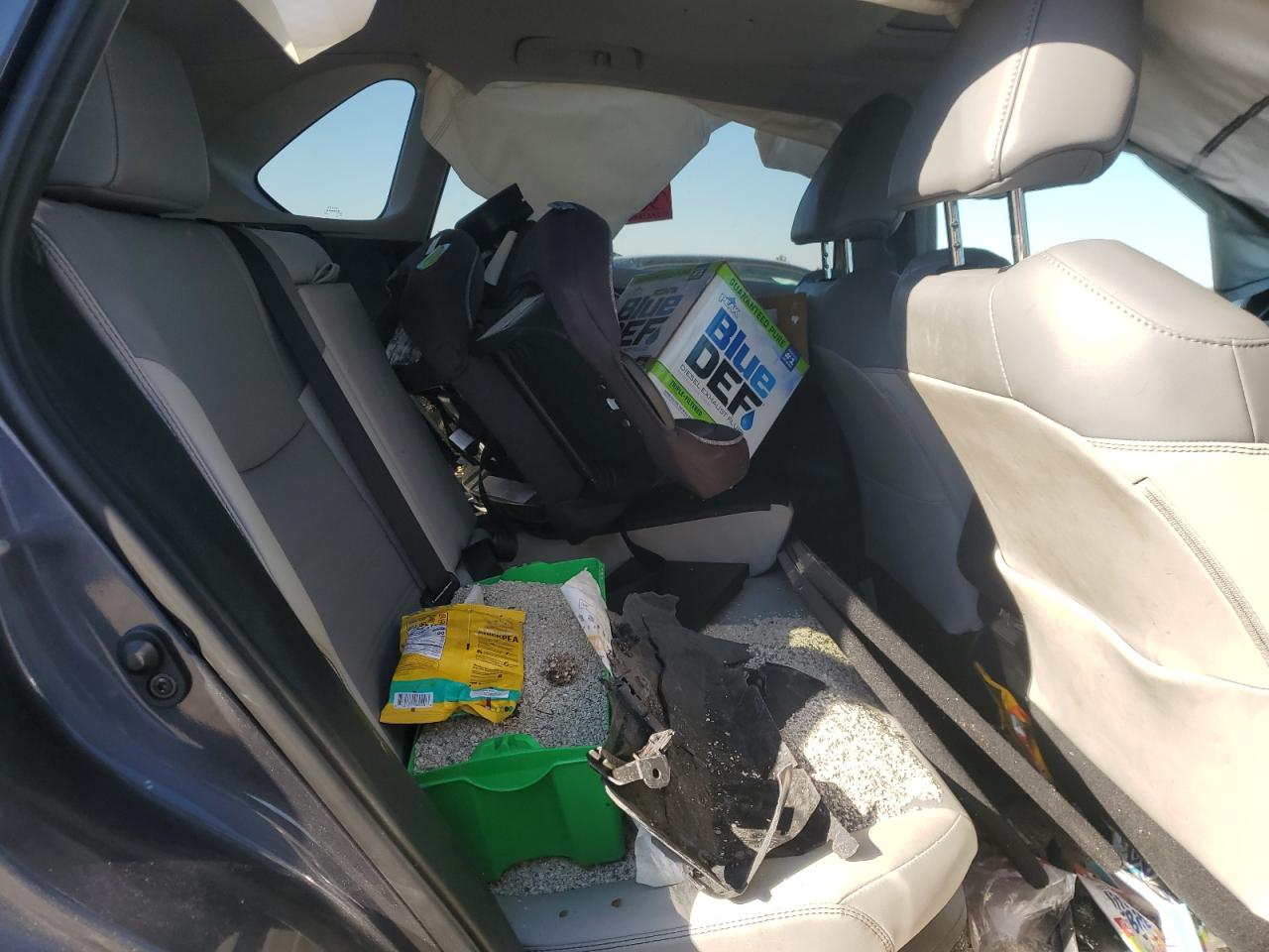 2019 Toyota RAV 4 VIN 2T3DWRFV6KW009355 Copart auction photo, front end / minor dent/scratches damage thumbnail 12