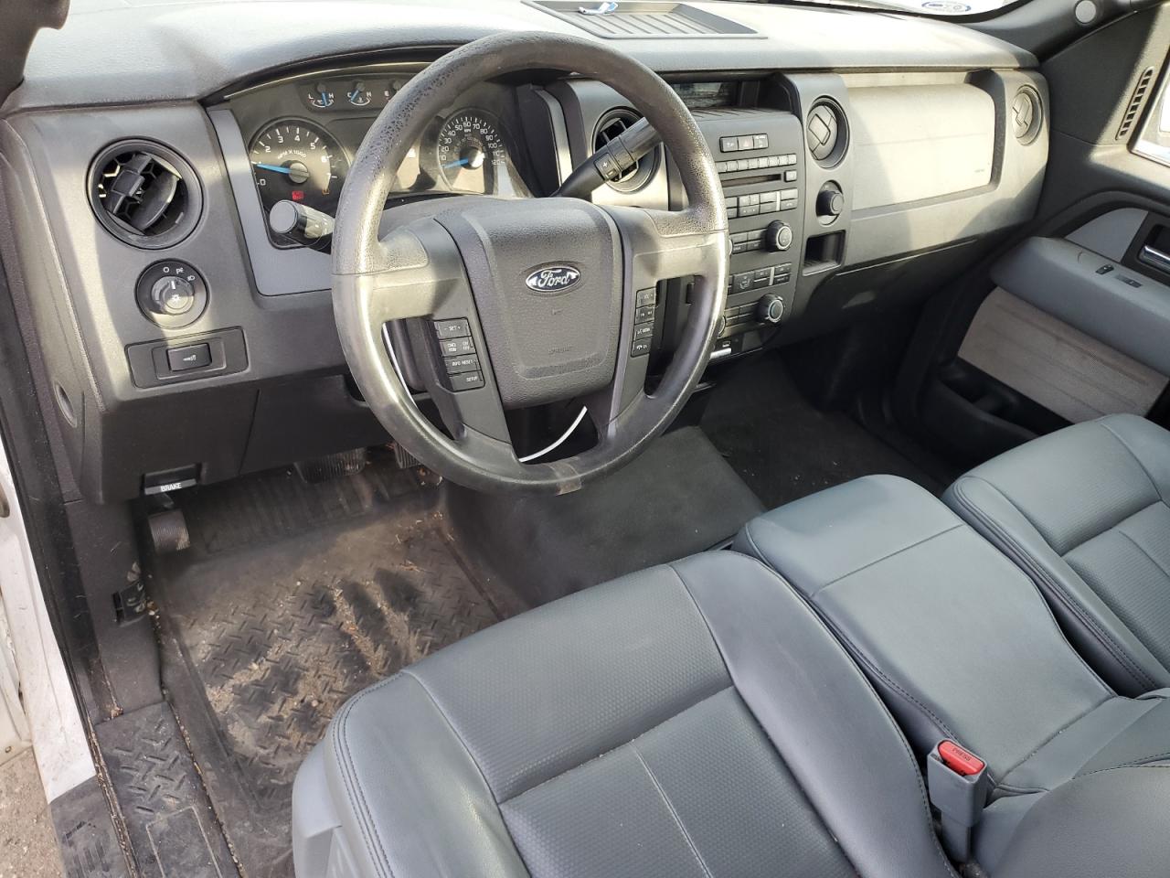 2014 Ford F-150 VIN 1FTMF1CM0EKG29225 Copart auction photo, rear end damage thumbnail 8