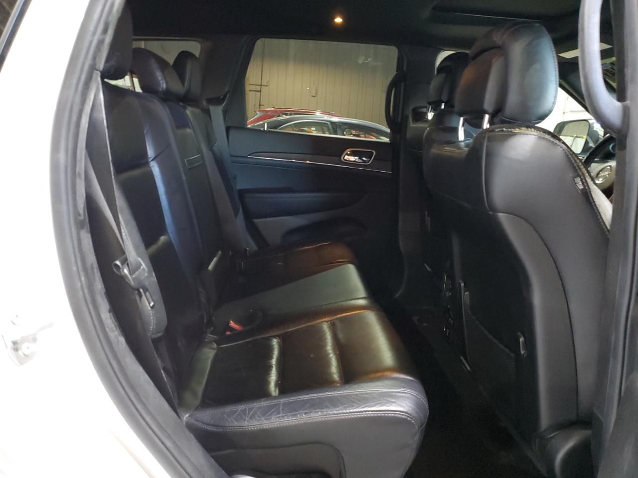 2018 Jeep Grand Cherokee VIN 1C4RJFBGXJC288501 Copart auction photo, side / undercarriage damage thumbnail 11
