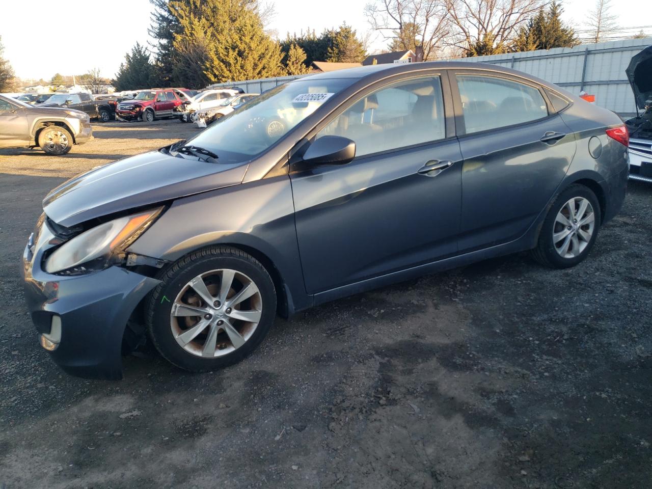 2013 Hyundai Accent VIN KMHCU4AE0DU340732 - Copart auction photo