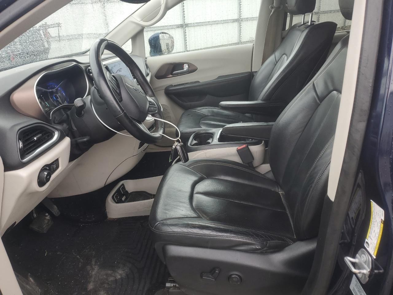 2017 Chrysler Pacifica VIN 2C4RC1EG5HR656125 Copart auction photo, rear end / front end damage thumbnail 7