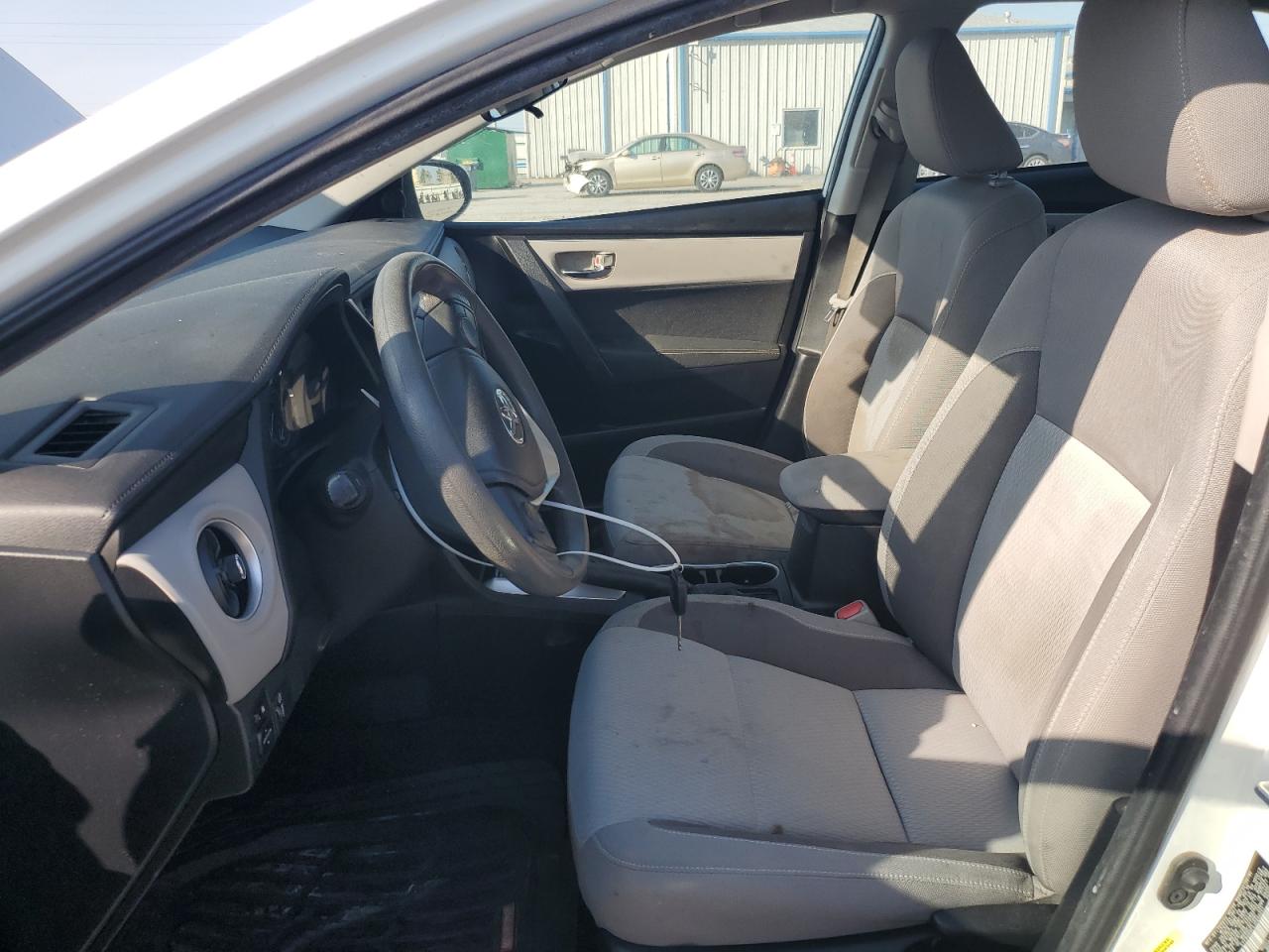 2018 Toyota Corolla VIN 5YFBURHE4JP846091 Copart auction photo, side / undercarriage damage thumbnail 7