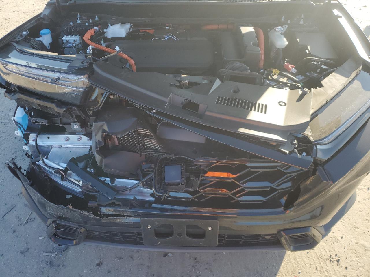 2025 Honda CR-V VIN 7FARS6H8XRE079016 Copart auction photo, front end / minor dent/scratches damage thumbnail 13