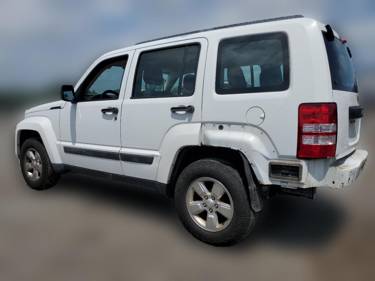 2012 Jeep Liberty (North America) VIN 1C4PJLAK3CW159626 Copart auction photo, rear end damage thumbnail 2