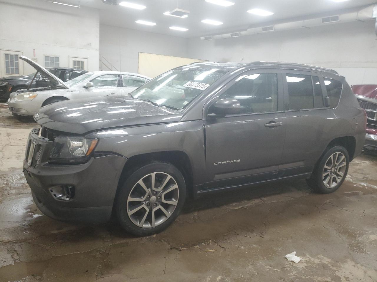 2017 Jeep Compass VIN 1C4NJCEB5HD161561