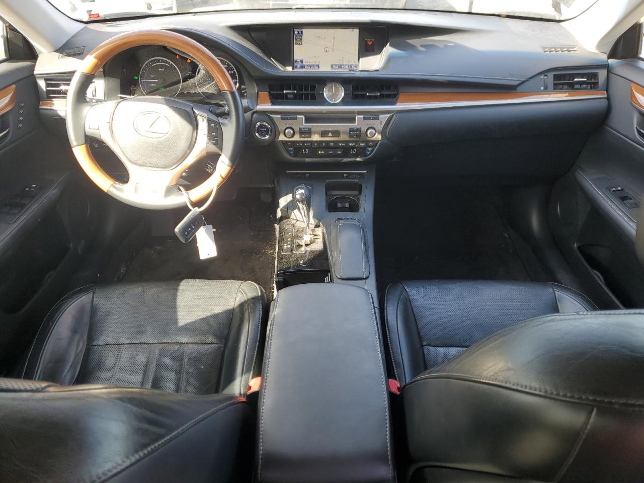2014 Lexus ES VIN JTHBW1GG7E2060903 Copart auction photo, rear end / minor dent/scratches damage thumbnail 8