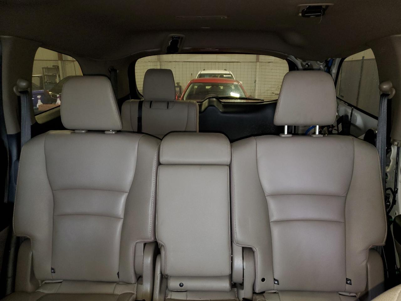 2020 Honda Pilot VIN 5FNYF6H98LB058712 Copart auction photo, rear end damage thumbnail 10