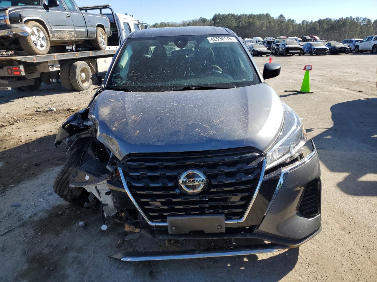 2021 Nissan Kicks VIN 3N1CP5BV3ML498642 Copart auction photo, front end / side damage thumbnail 5