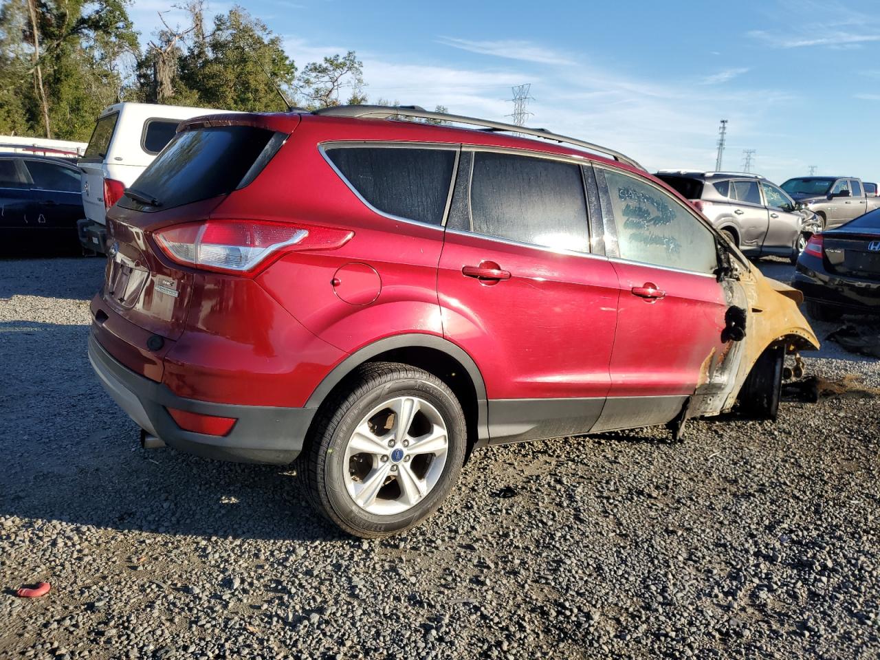 2013 Ford Escape VIN 1FMCU0GX5DUD22289 Copart auction photo, burn damage thumbnail 3