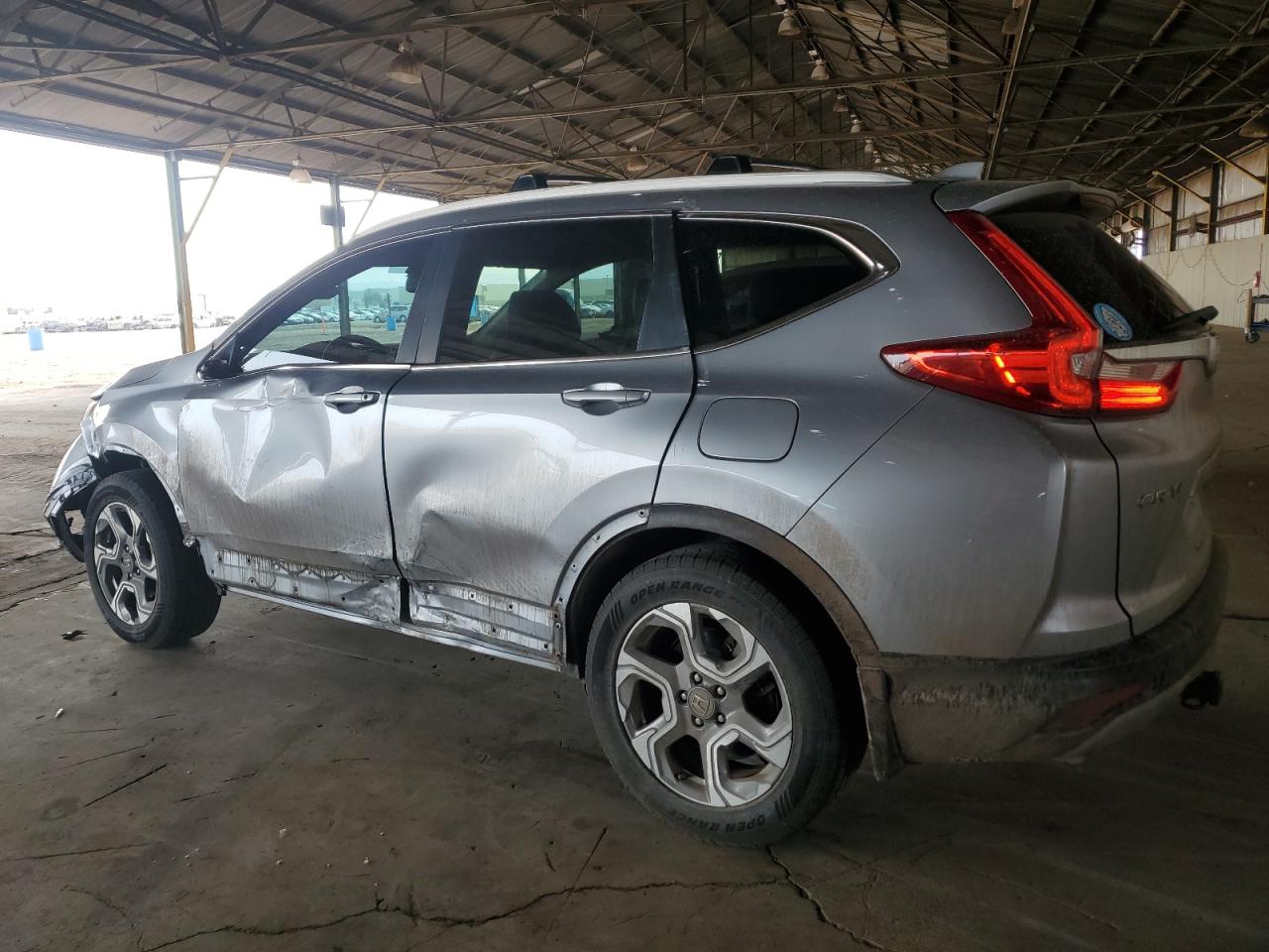 2017 Honda CR-V VIN 2HKRW2H82HH640981 Copart auction photo, front end / side damage thumbnail 2