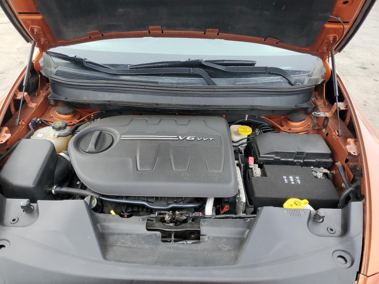 2015 Jeep Cherokee VIN 1C4PJMBSXFW740131 Copart auction photo, side damage thumbnail 12