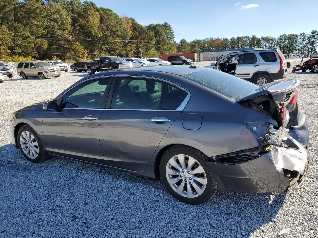 2013 Honda Accord VIN 1HGCR2F88DA245593 Copart auction photo, rear end damage thumbnail 2