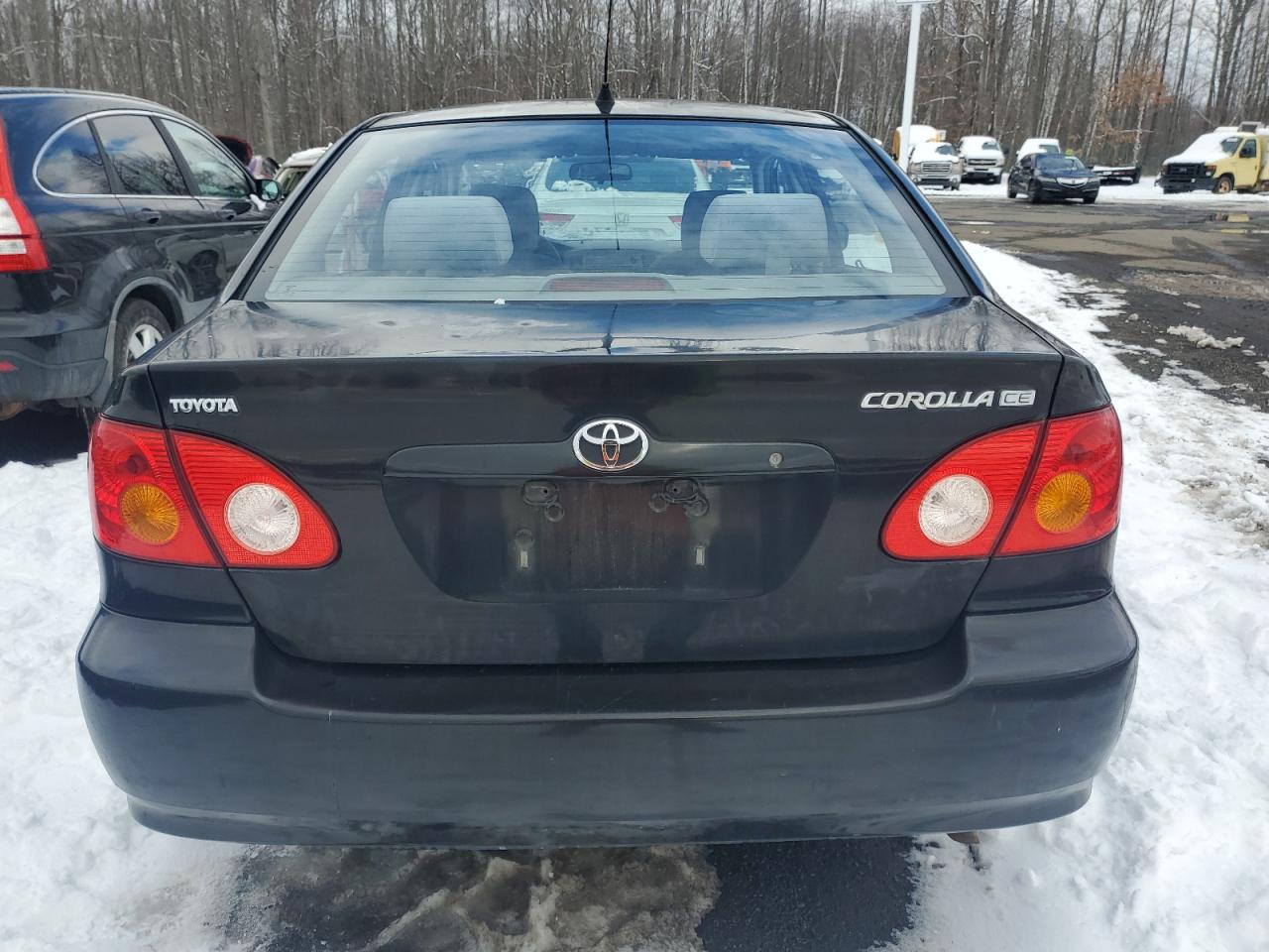 2004 Toyota Corolla VIN 2T1BR32E64C221140 Copart auction photo, front end / minor dent/scratches damage thumbnail 6
