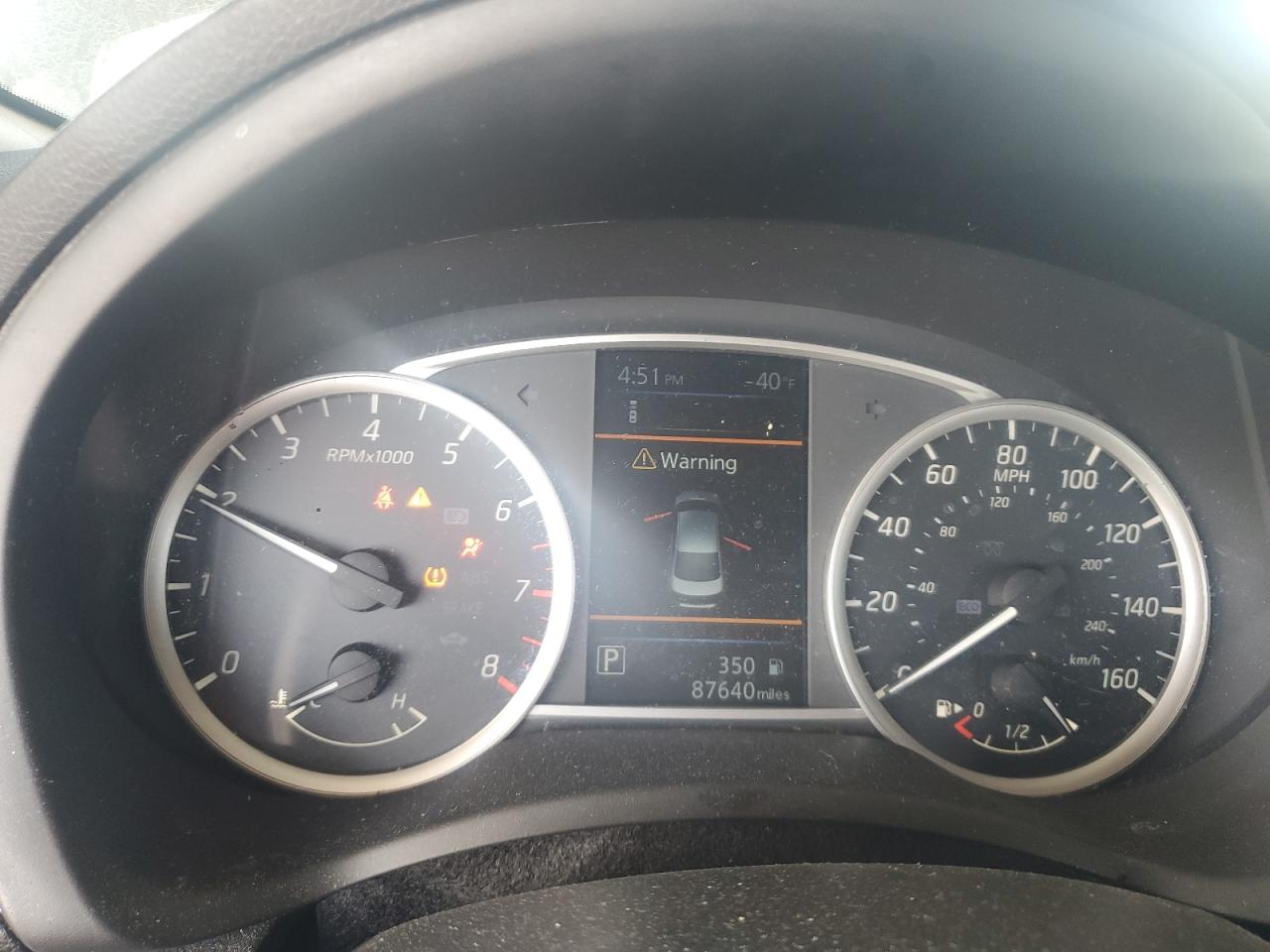 2019 Nissan Sentra VIN 3N1AB7AP2KY452501 Copart auction photo, front end / minor dent/scratches damage thumbnail 9