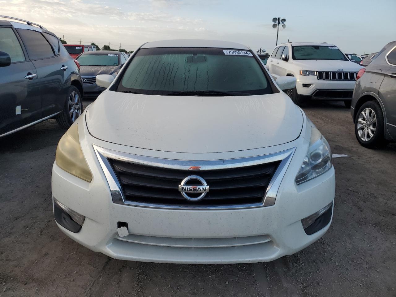 2014 Nissan Altima VIN 1N4AL3AP5EC277683 Copart auction photo, water/flood damage thumbnail 5