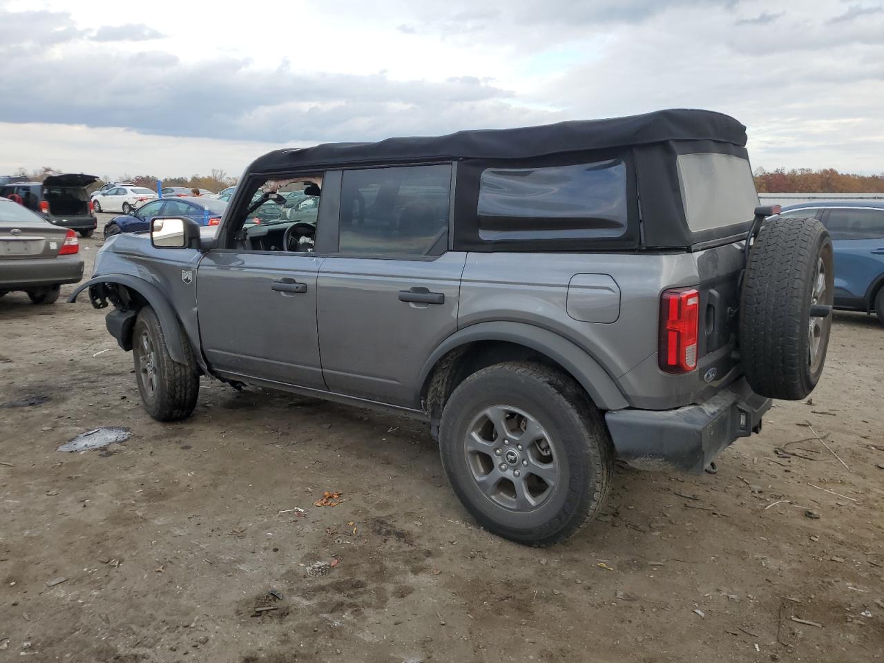 2021 Ford Bronco VIN 1FMDE5BH2MLA73194 Copart auction photo, front end / minor dent/scratches damage thumbnail 2