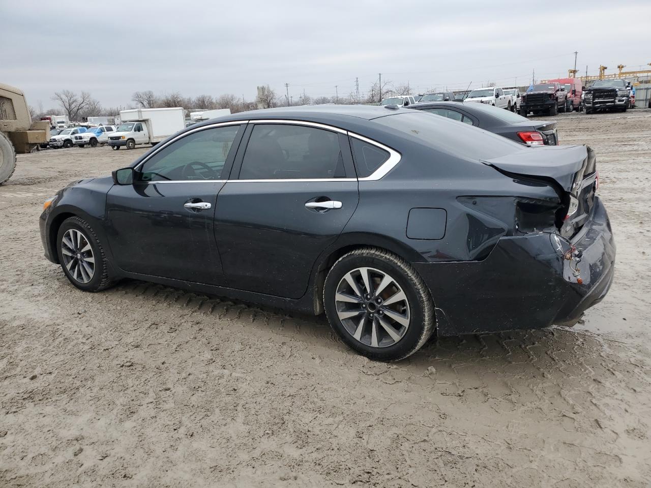 2017 Nissan Altima VIN 1N4AL3AP1HC253840 Copart auction photo, rear end / front end damage thumbnail 2