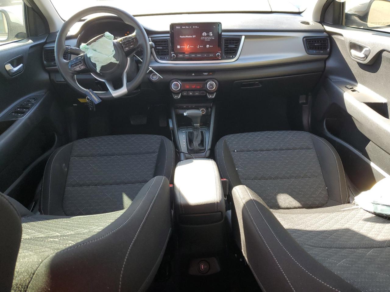 2022 KIA Rio VIN 3KPA25AD9NE464299 Copart auction photo, front end damage thumbnail 8