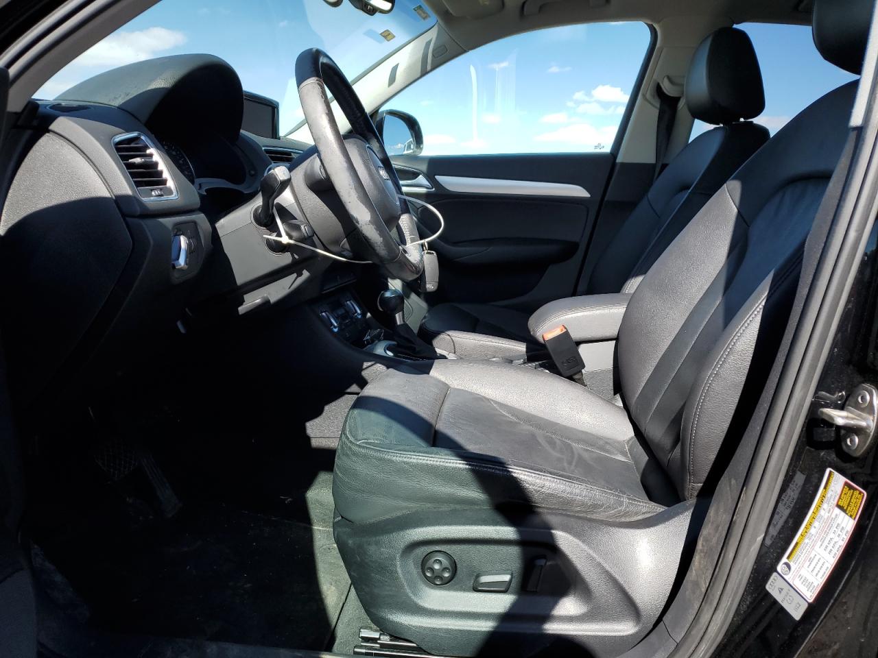 2015 Audi Q3 VIN WA1EFCFS8FR008554 Copart auction photo, front end / all over damage thumbnail 7