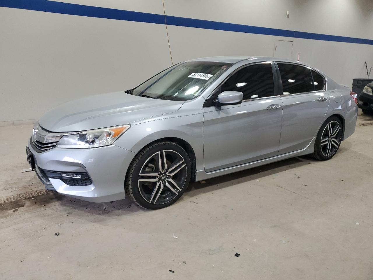 2017 Honda Accord VIN 1HGCR2F11HA128544
