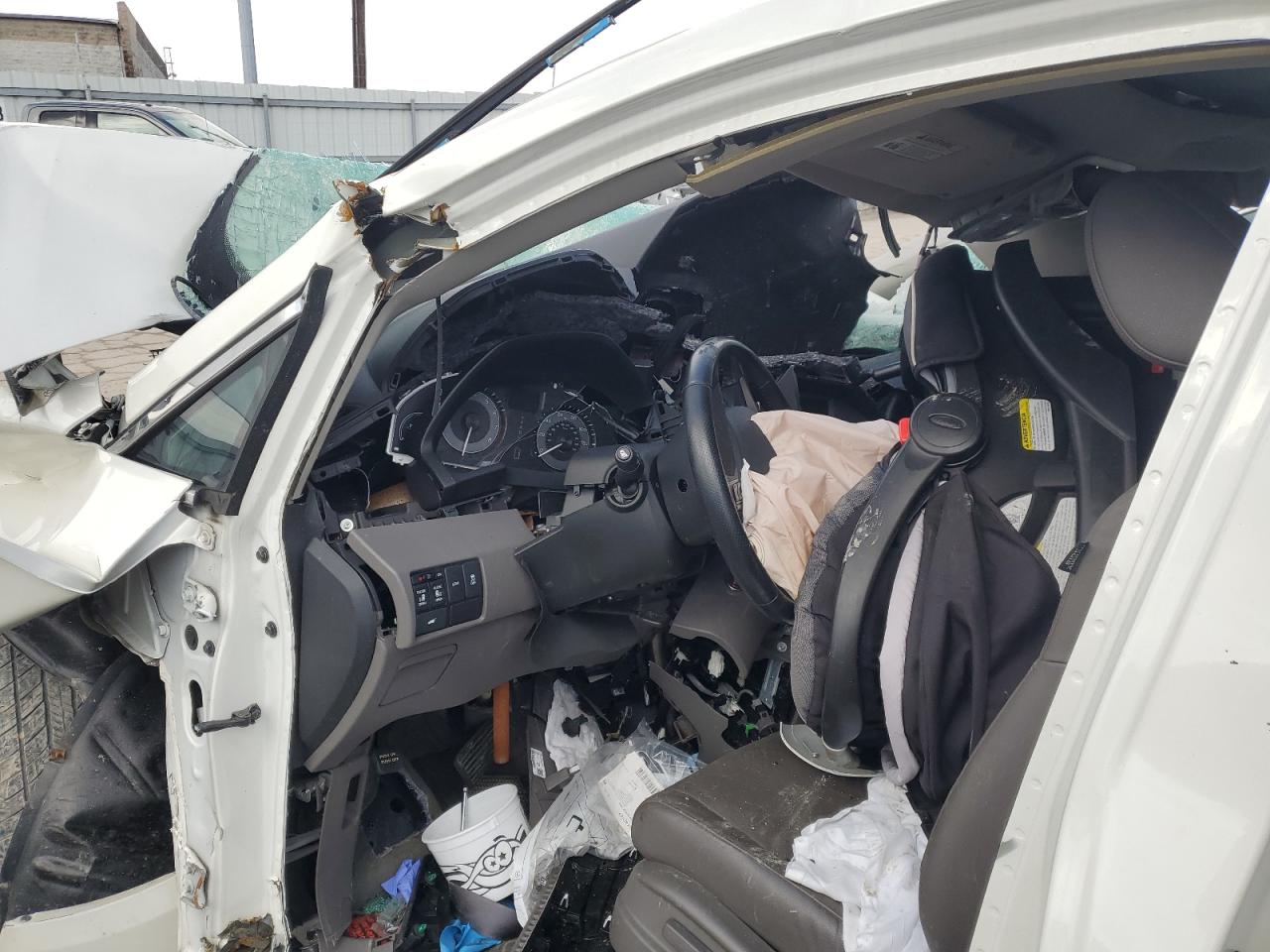 2016 Honda Odyssey VIN 5FNRL5H61GB127761 Copart auction photo, front end damage thumbnail 8