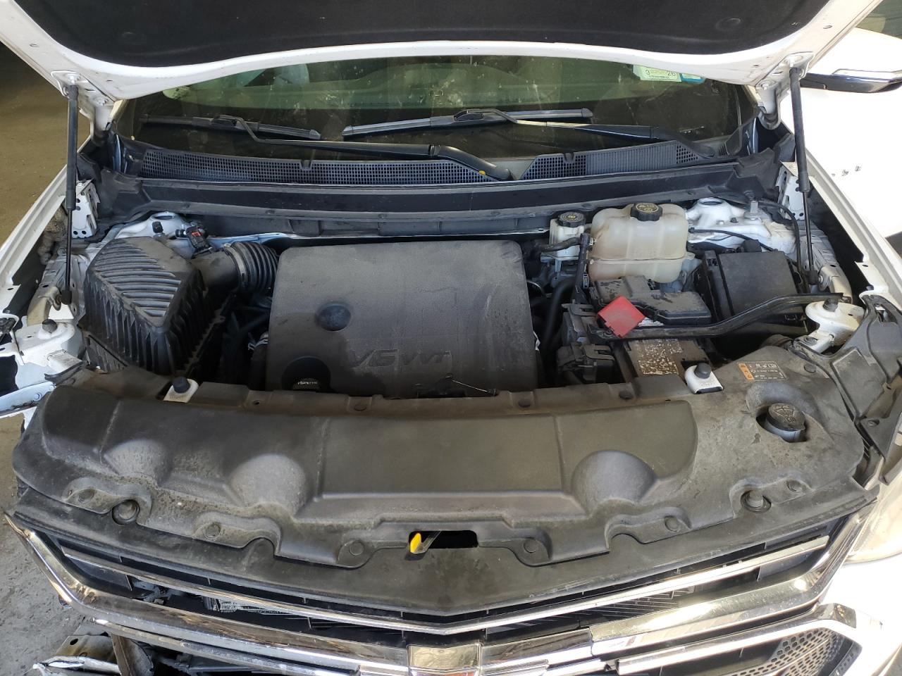 2018 Chevrolet Traverse VIN 1GNEVGKW2JJ202133 Copart auction photo, front end / side damage thumbnail 12