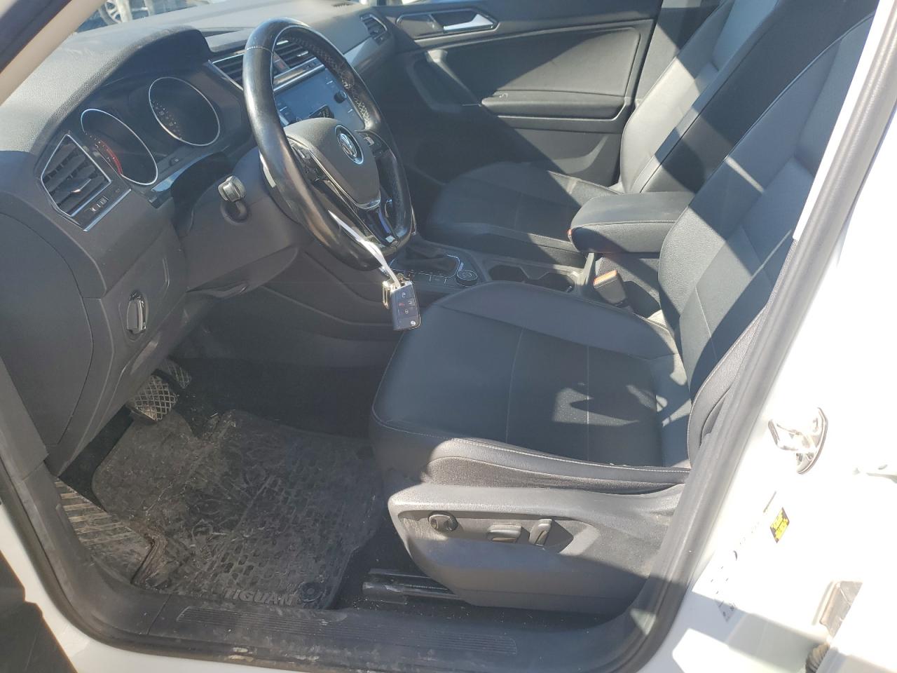 2018 Volkswagen Tiguan VIN 3VV2B7AXXJM122498 Copart auction photo, front end damage thumbnail 7