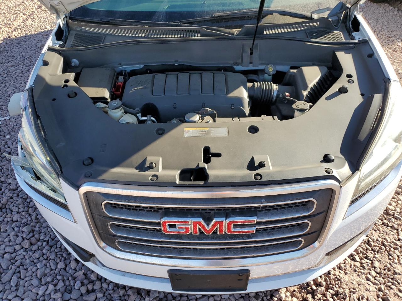 2017 GMC Acadia VIN 1GKKVSKD8HJ139759 Copart auction photo, front end / side damage thumbnail 13