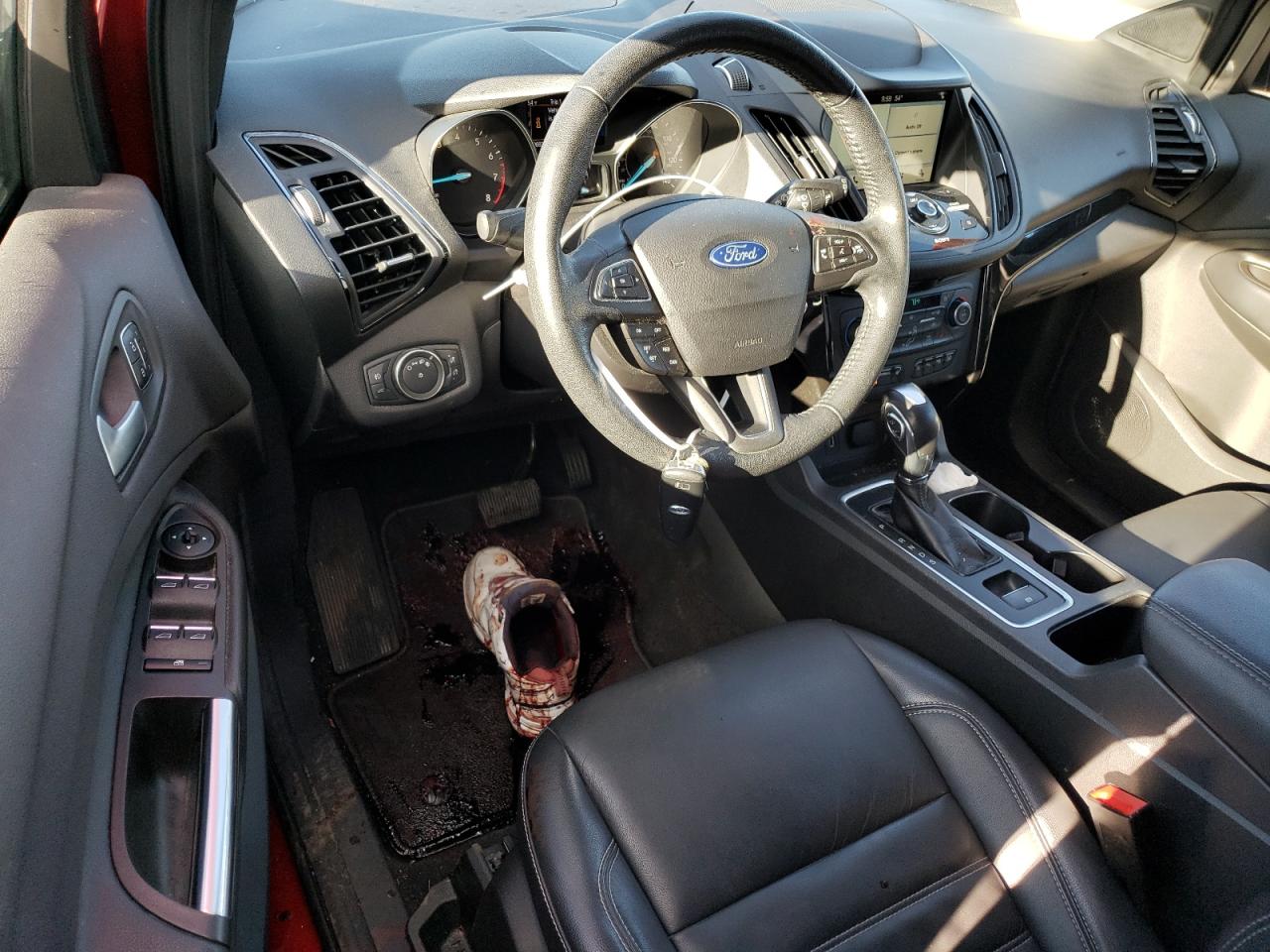 2019 Ford Escape VIN 1FMCU9J97KUA84327 Copart auction photo, front end / side damage thumbnail 8
