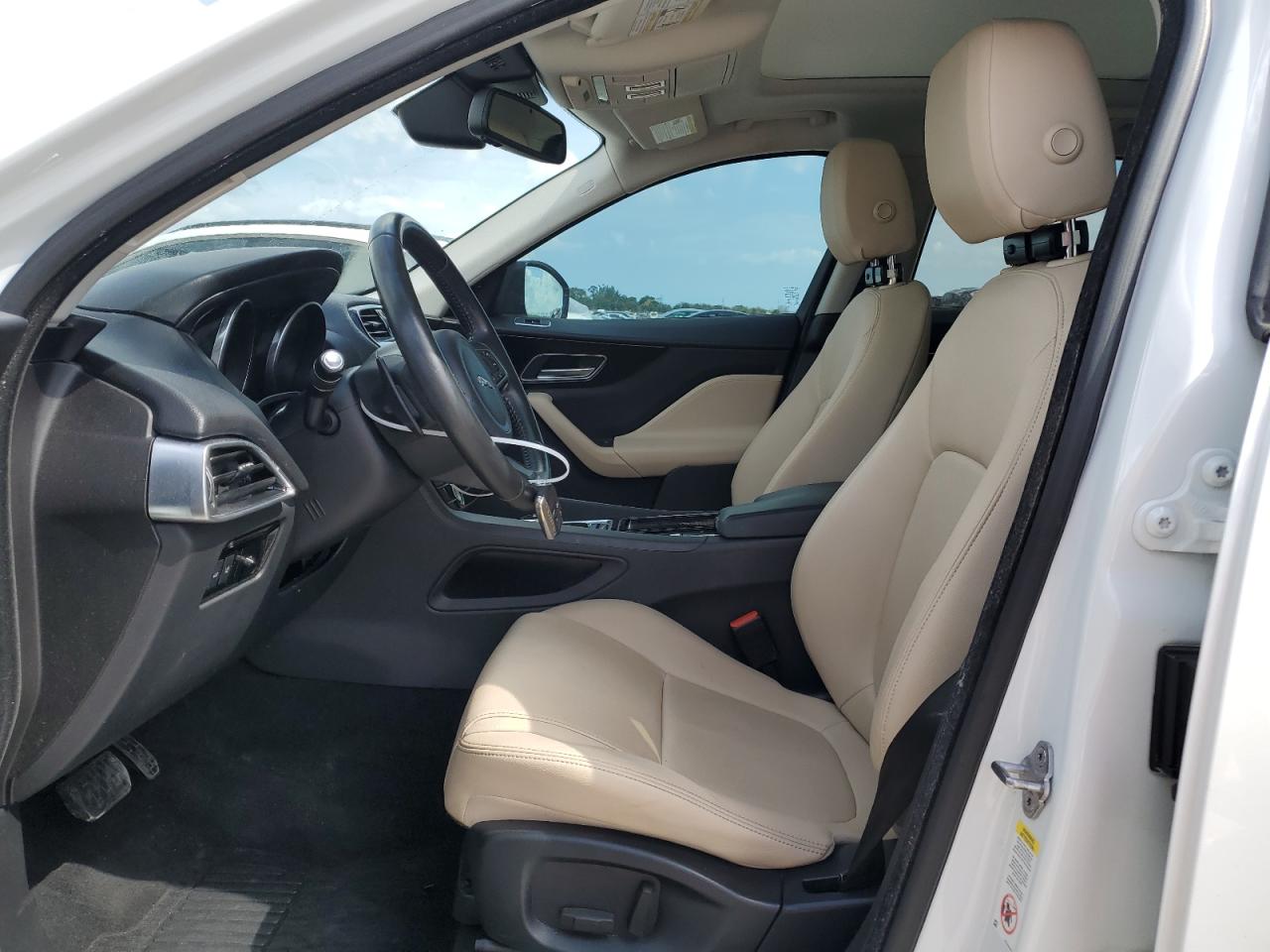 2018 Jaguar F-Pace VIN SADCJ2FX3JA325378 Copart auction photo, rear end / minor dent/scratches damage thumbnail 7
