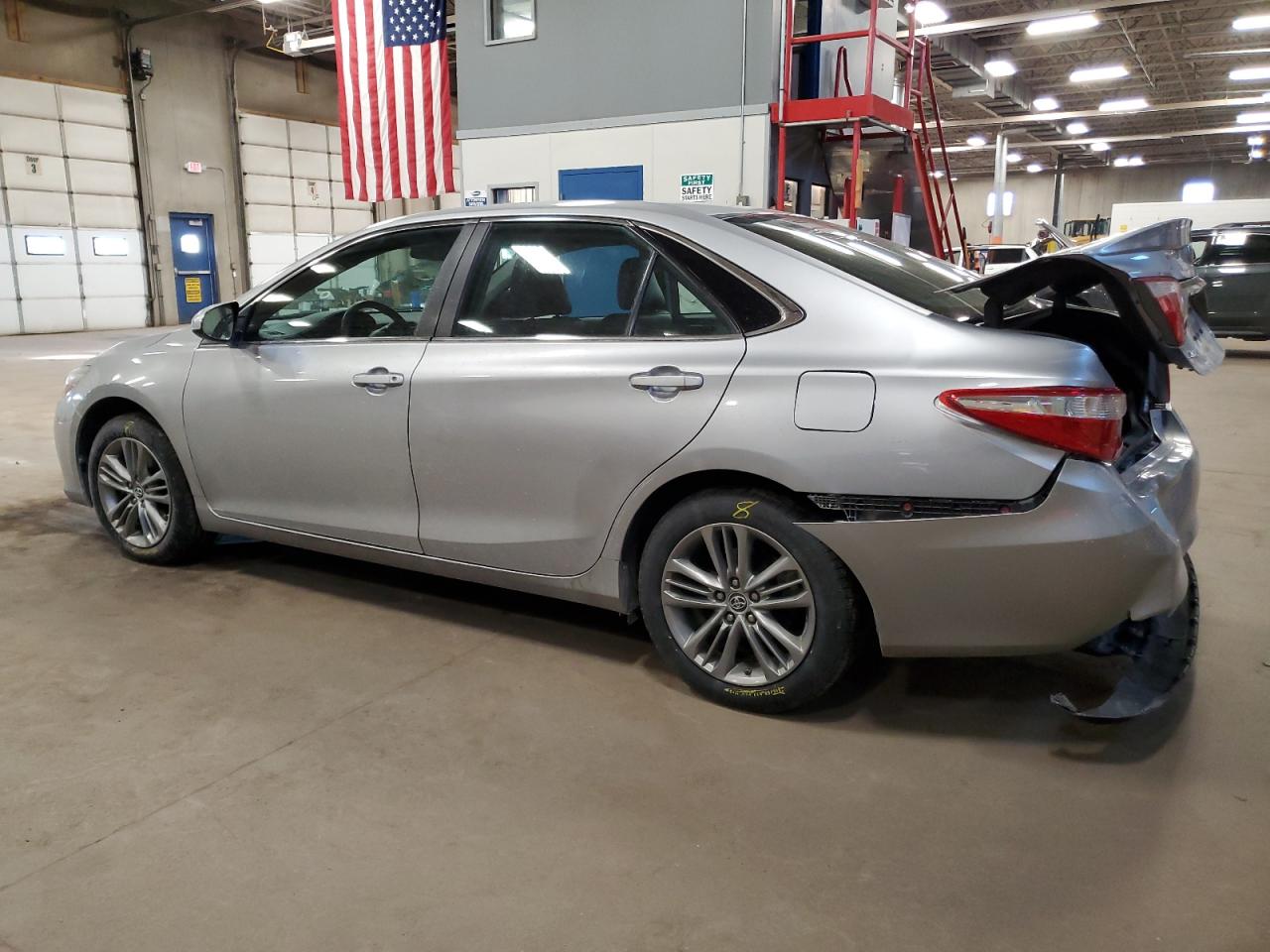 2015 Toyota Camry VIN 4T1BF1FK5FU921360 Copart auction photo, rear end damage thumbnail 2