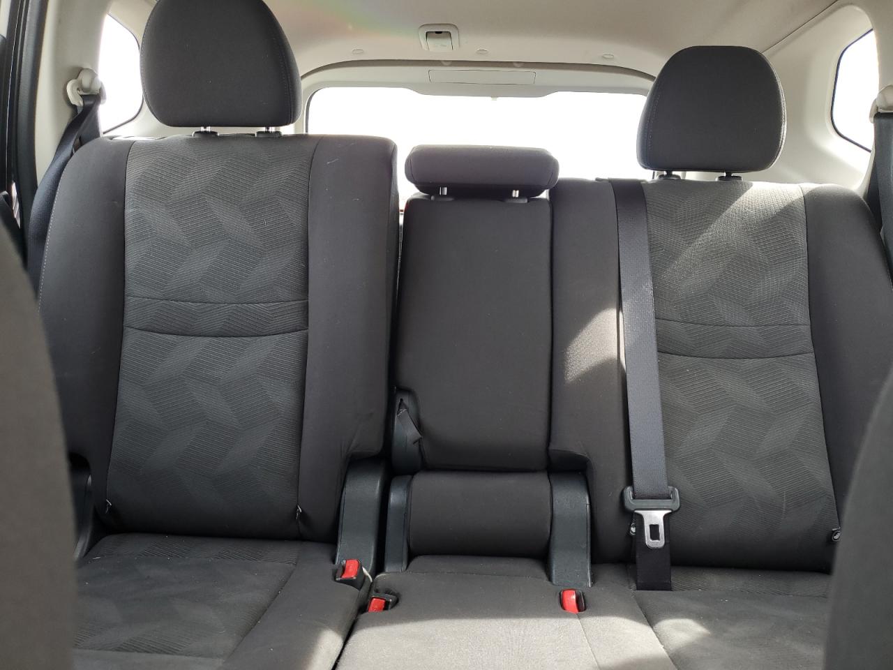 2016 Nissan Rogue VIN KNMAT2MT1GP705113 Copart auction photo, burn / minor dent/scratches damage thumbnail 10