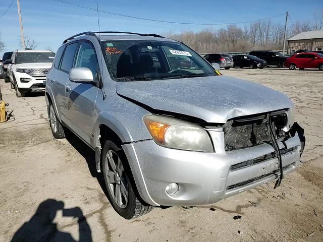 2006 Toyota RAV 4 VIN JTMBD32V365037532 Copart auction photo, front end / minor dent/scratches damage thumbnail 14