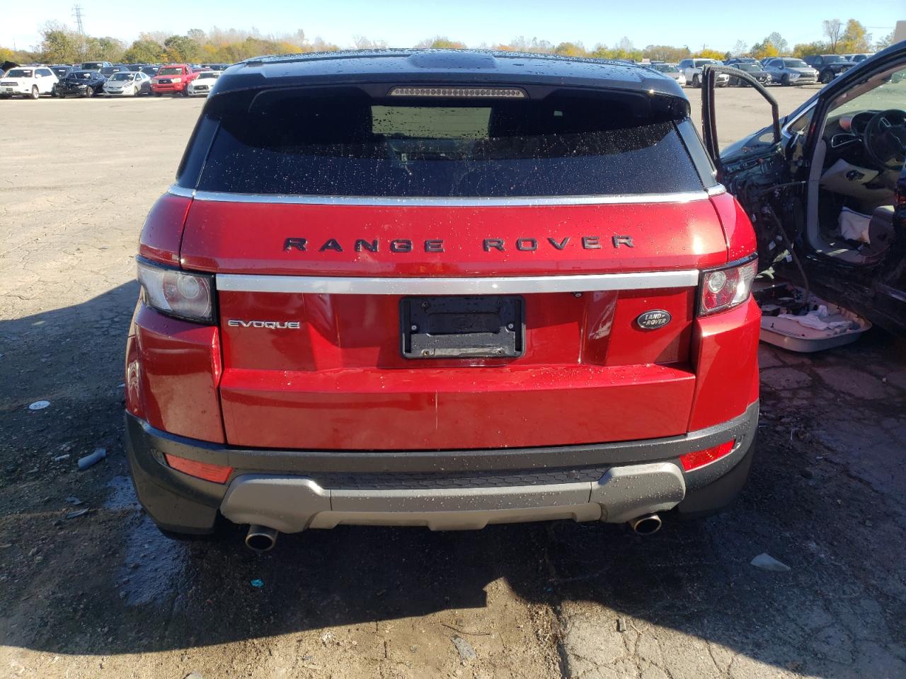 2013 Land Rover Range Rover VIN SALVV2BG2DH810565 Copart auction photo, side damage thumbnail 6